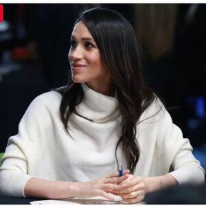 All Saints Ridley Jumper in Chalk White, Medium.